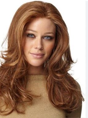 Raquel Welch Wig